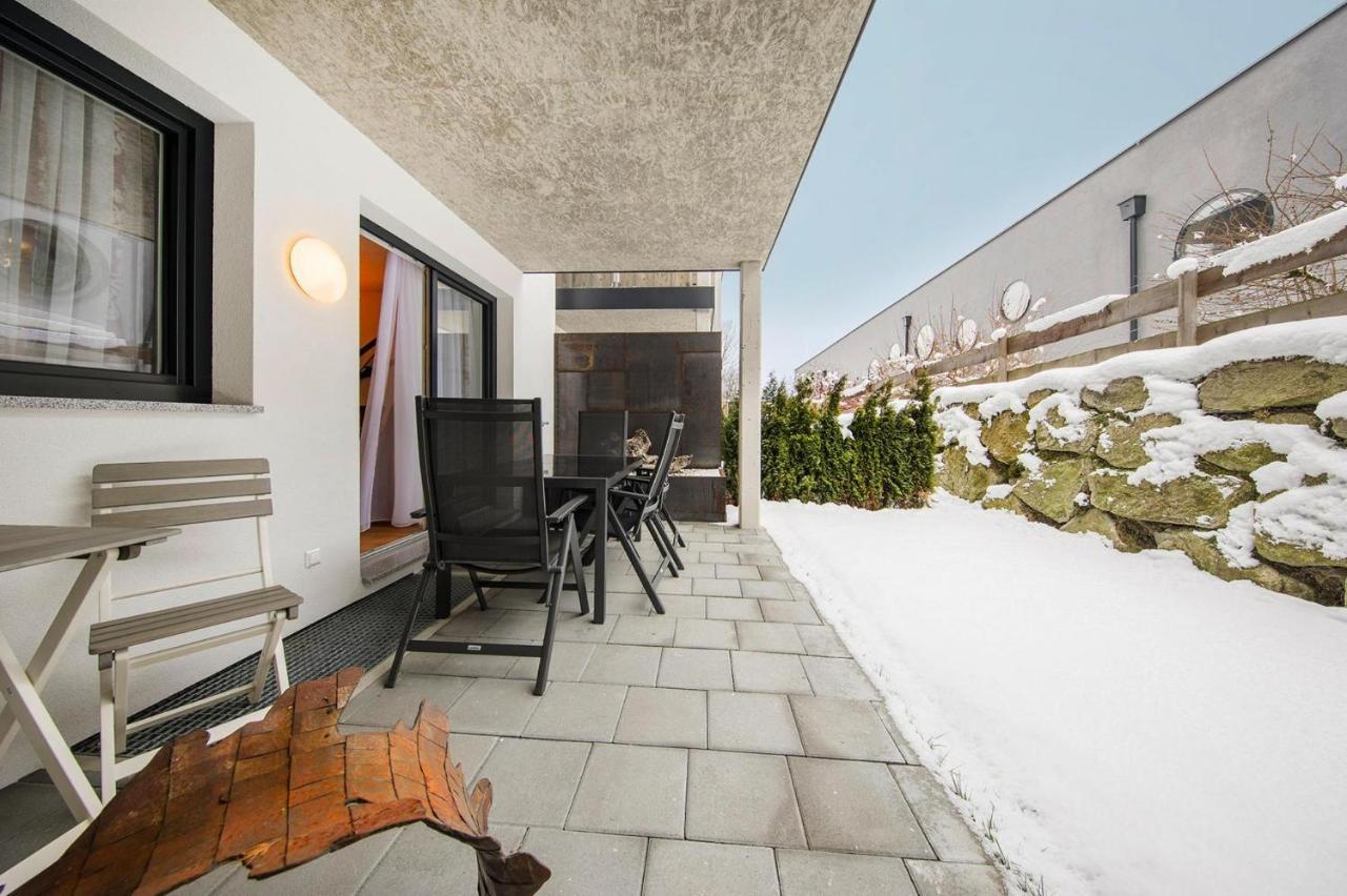 Apartment In Neukirchen With A Carport Neukirchen am Großvenediger Eksteriør bilde