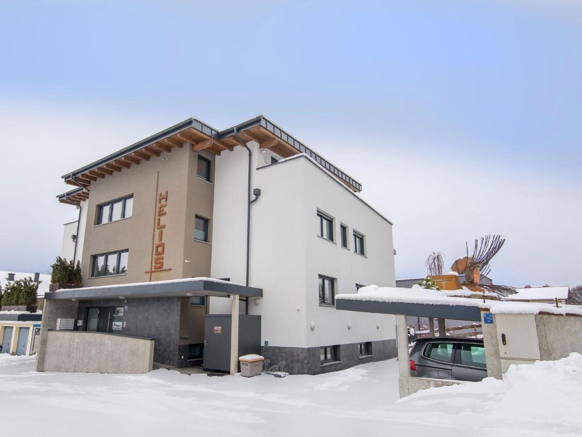 Apartment In Neukirchen With A Carport Neukirchen am Großvenediger Eksteriør bilde